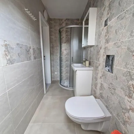 Apartma Nara Apartament *